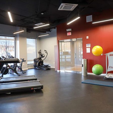 Luxury Apartment With Gym, Steps From Commuter Rail #4011 Reading 외부 사진